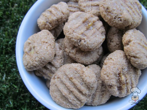 Receta galletas caseras para perro de Cacahuate, miel y platano1